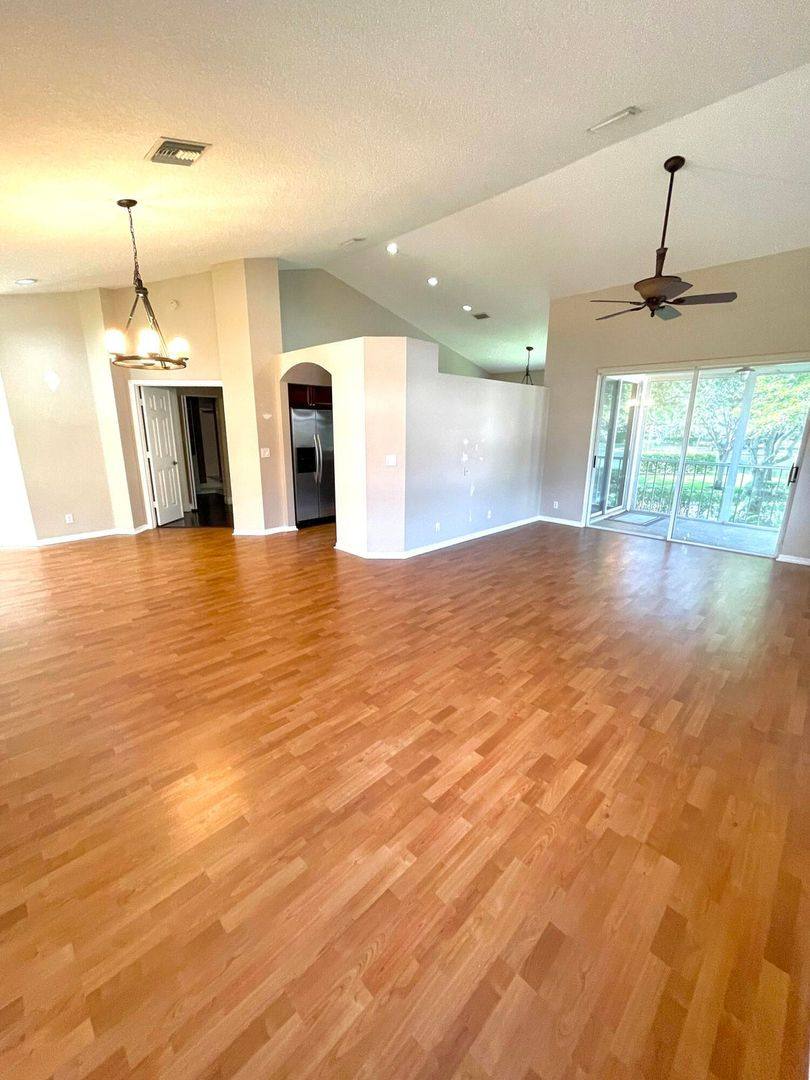 House for rent at 8550 Via Romana, Boca Raton, FL 33496