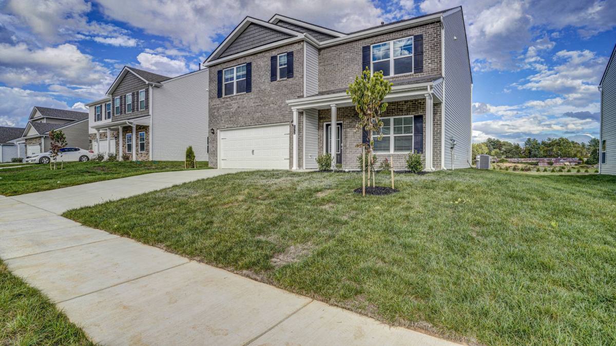 House for rent at 172 Tanasqui Dr, Johnson City, TN 37604