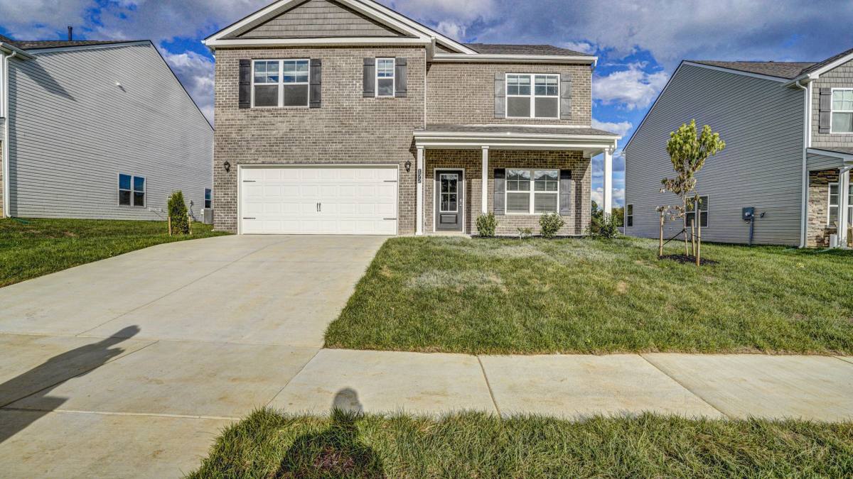 House for rent at 172 Tanasqui Dr, Johnson City, TN 37604