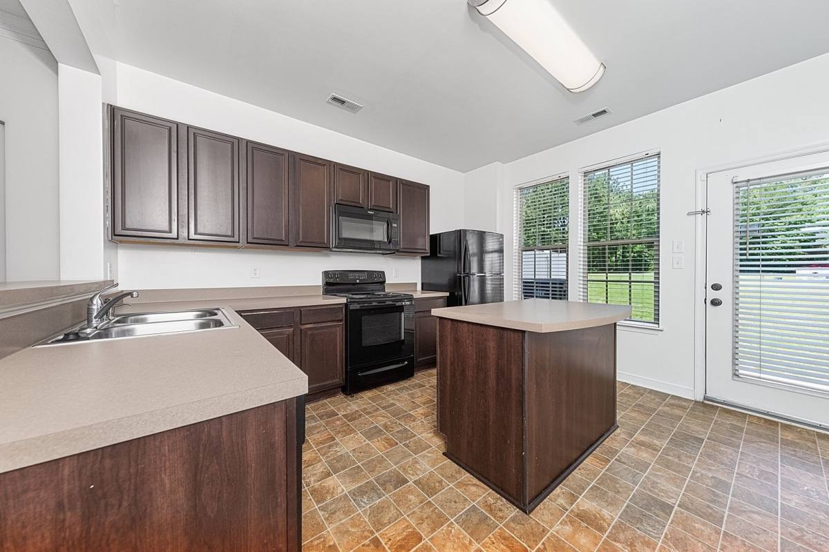 Townhouse for rent at 3129 Weathers Blvd, Toano, VA 23168