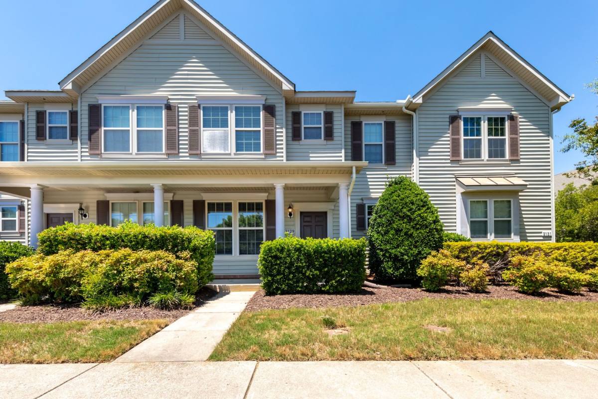 Townhouse for rent at 3129 Weathers Blvd, Toano, VA 23168