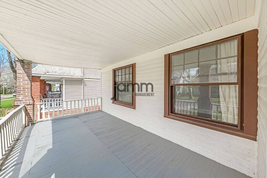 Apartment for rent at 1695 Glenmont, Cleveland, OH 44118