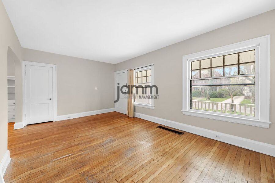 Apartment for rent at 1695 Glenmont, Cleveland, OH 44118