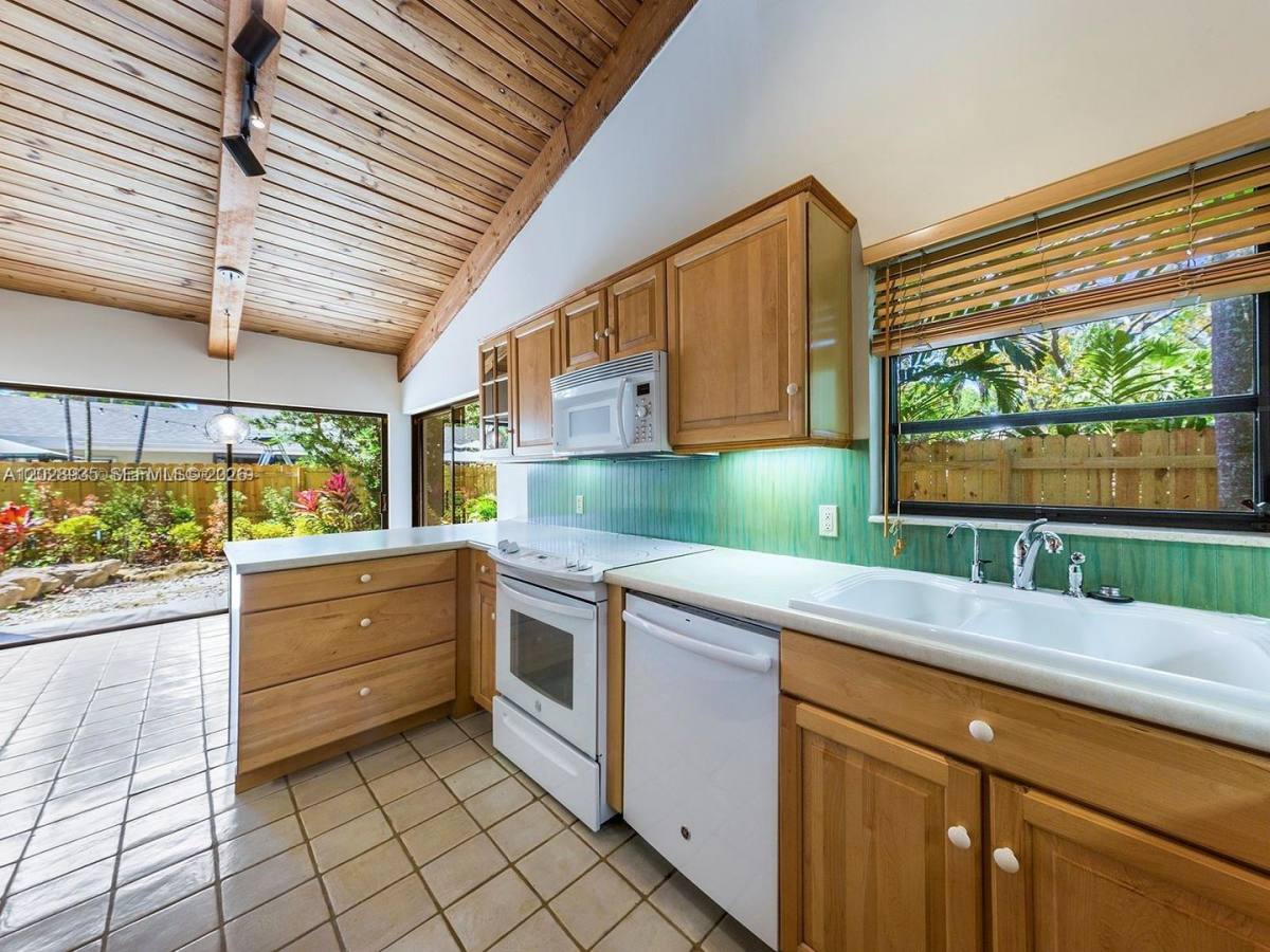 House for rent at 9055 SW 78th Court, Miami, FL 33156