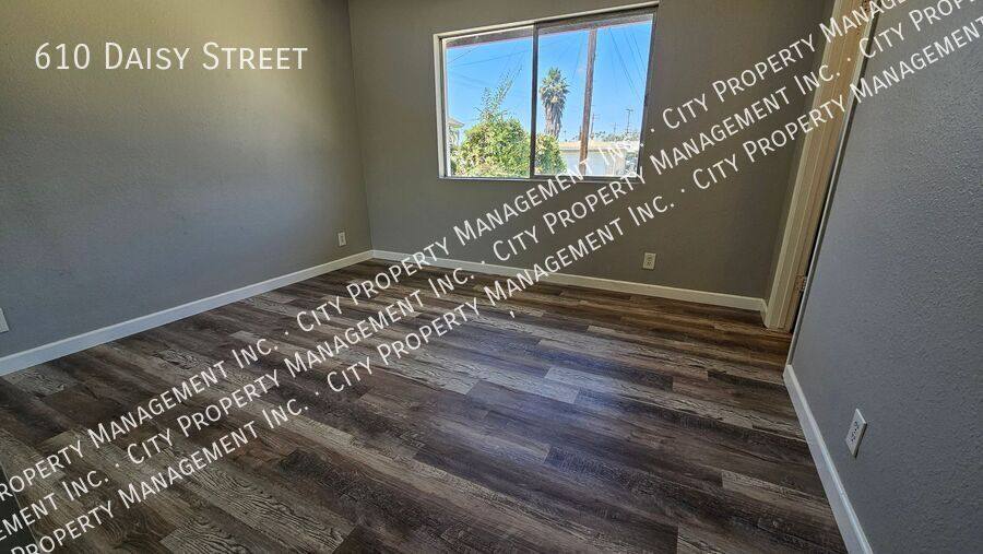 House for rent at 610 Daisy St, Escondido, CA 92027