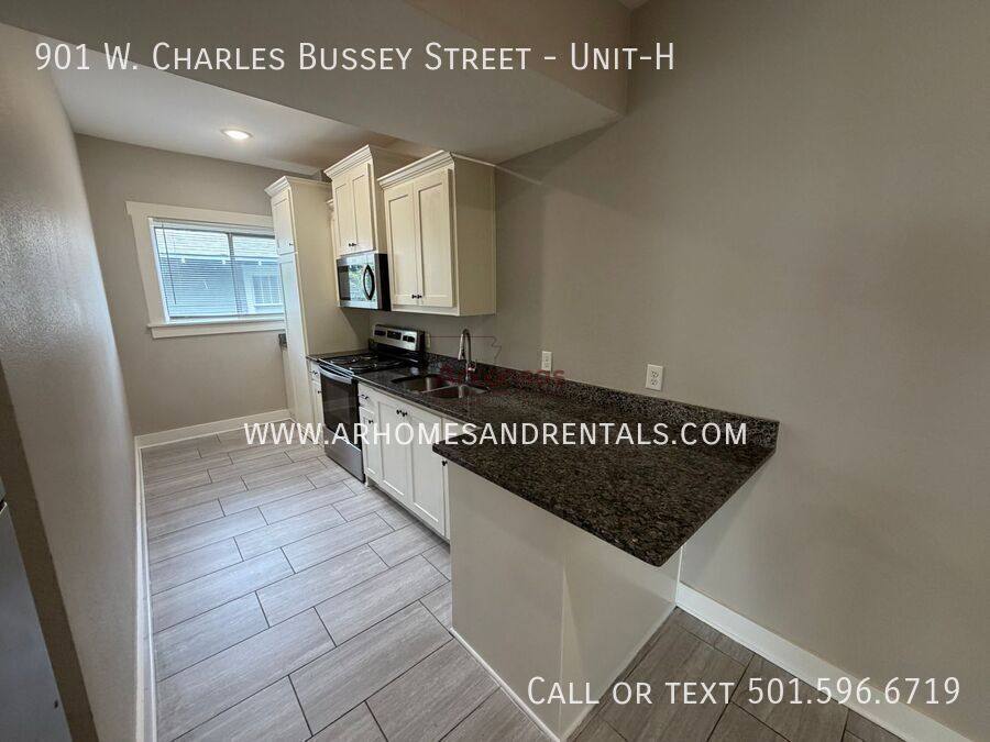 Apartment for rent at 901 W Charles Bussey St #H, Little Rock, AR 72206