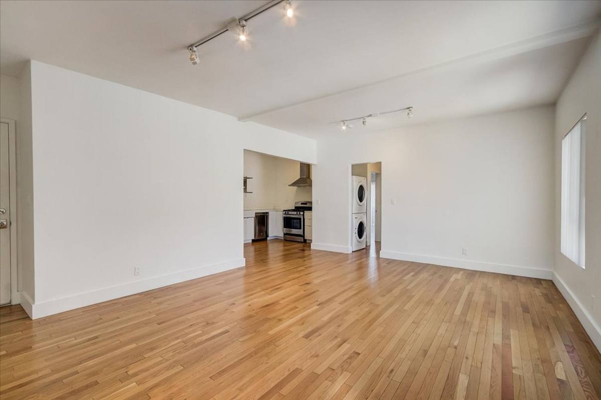 Apartment for rent at 1325 Sutherland St, Los Angeles, CA 90026