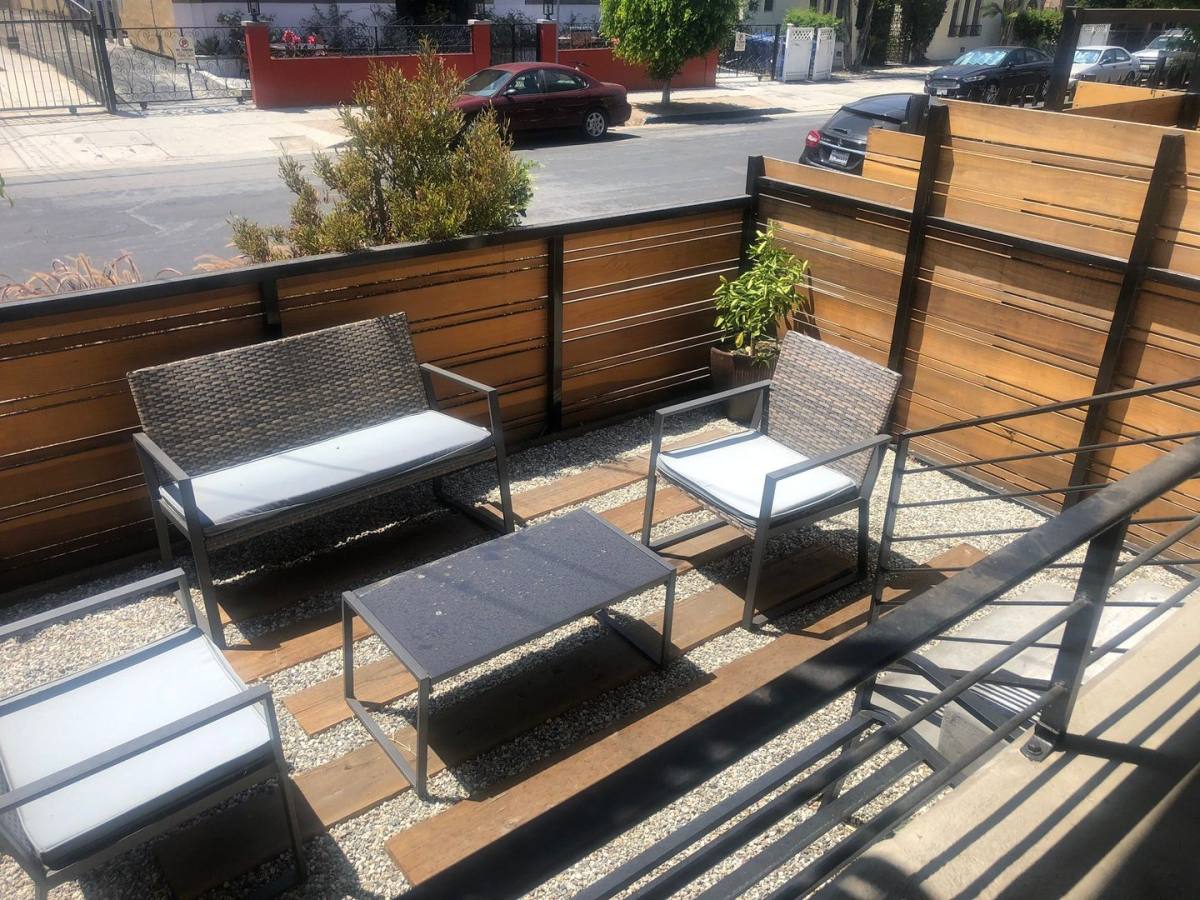 Apartment for rent at 4433 Burns Ave, Los Angeles, CA 90029