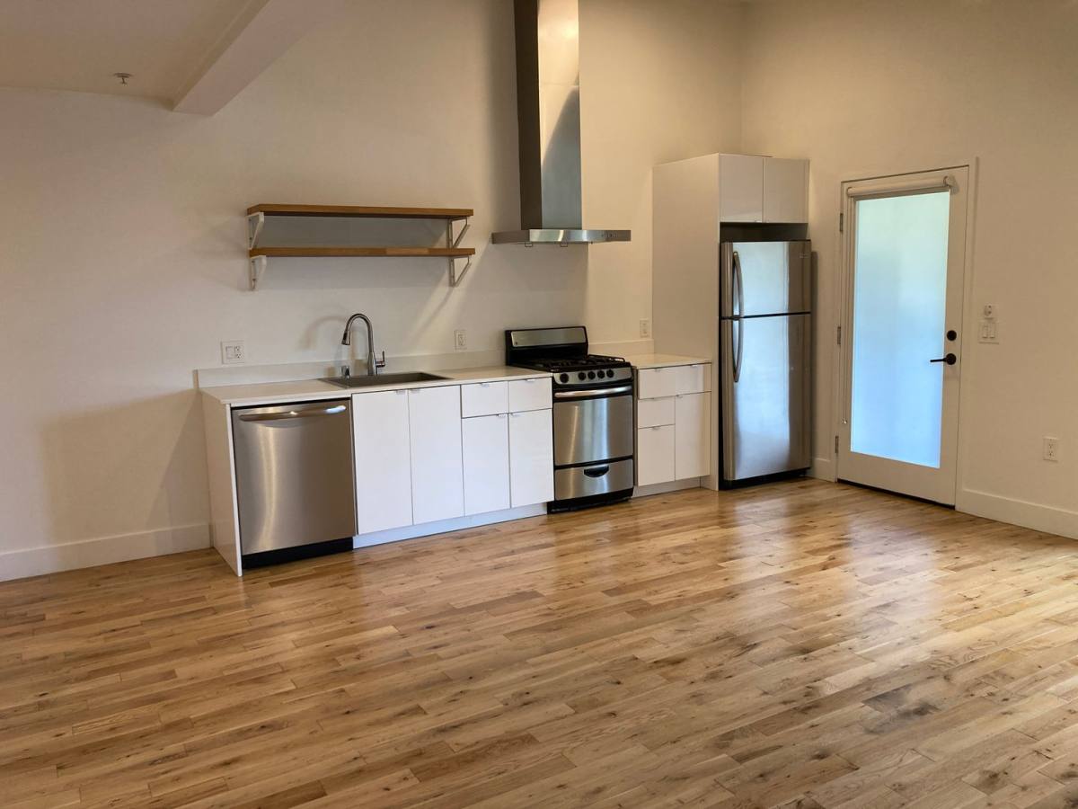 Apartment for rent at 4433 Burns Ave, Los Angeles, CA 90029