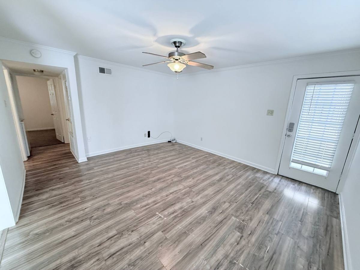 Apartment for rent at 1100 Park Lane, Oxford, MS 38655