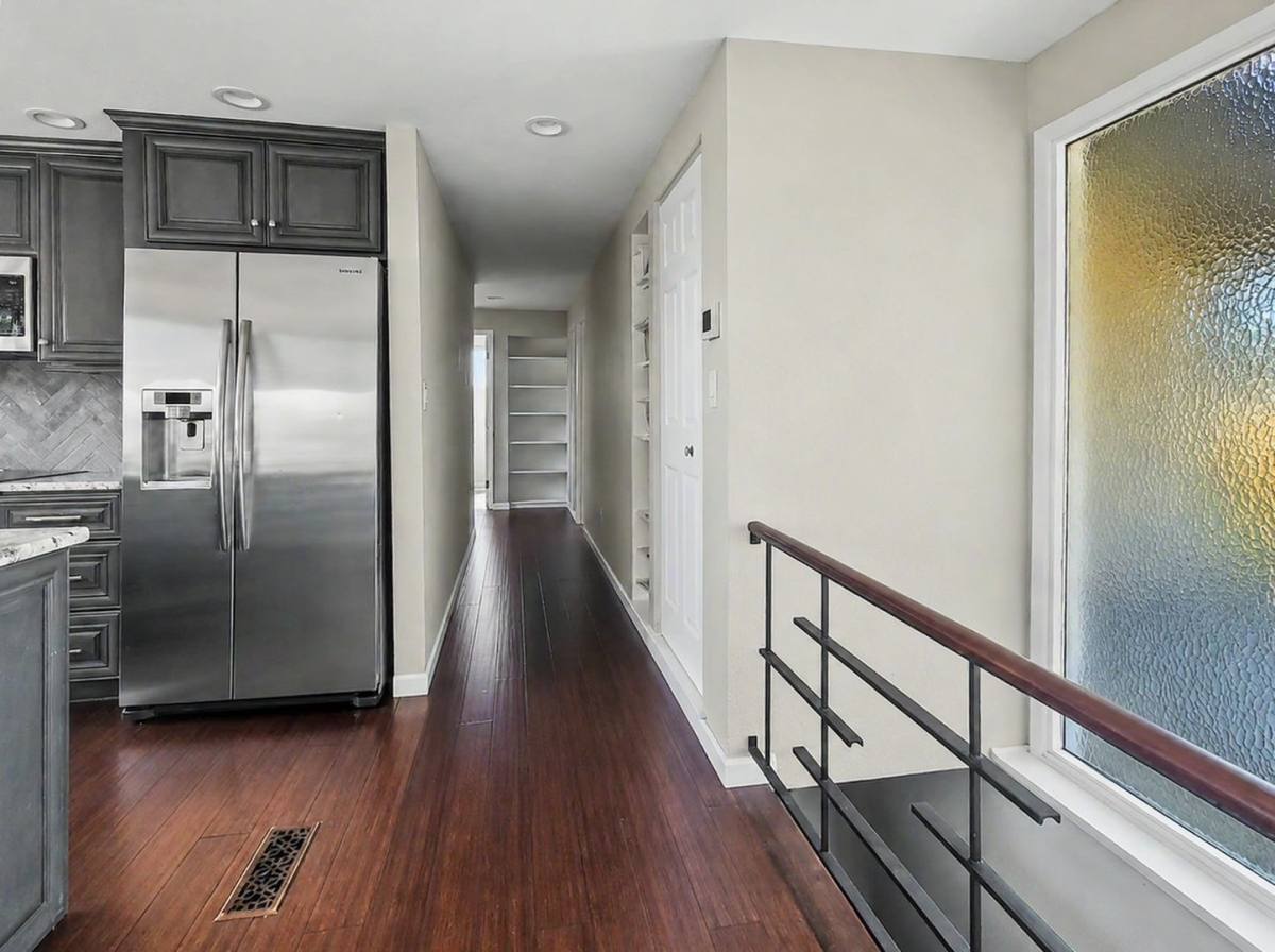 House for rent at 16815 NE 6th Place, Bellevue, WA 98008