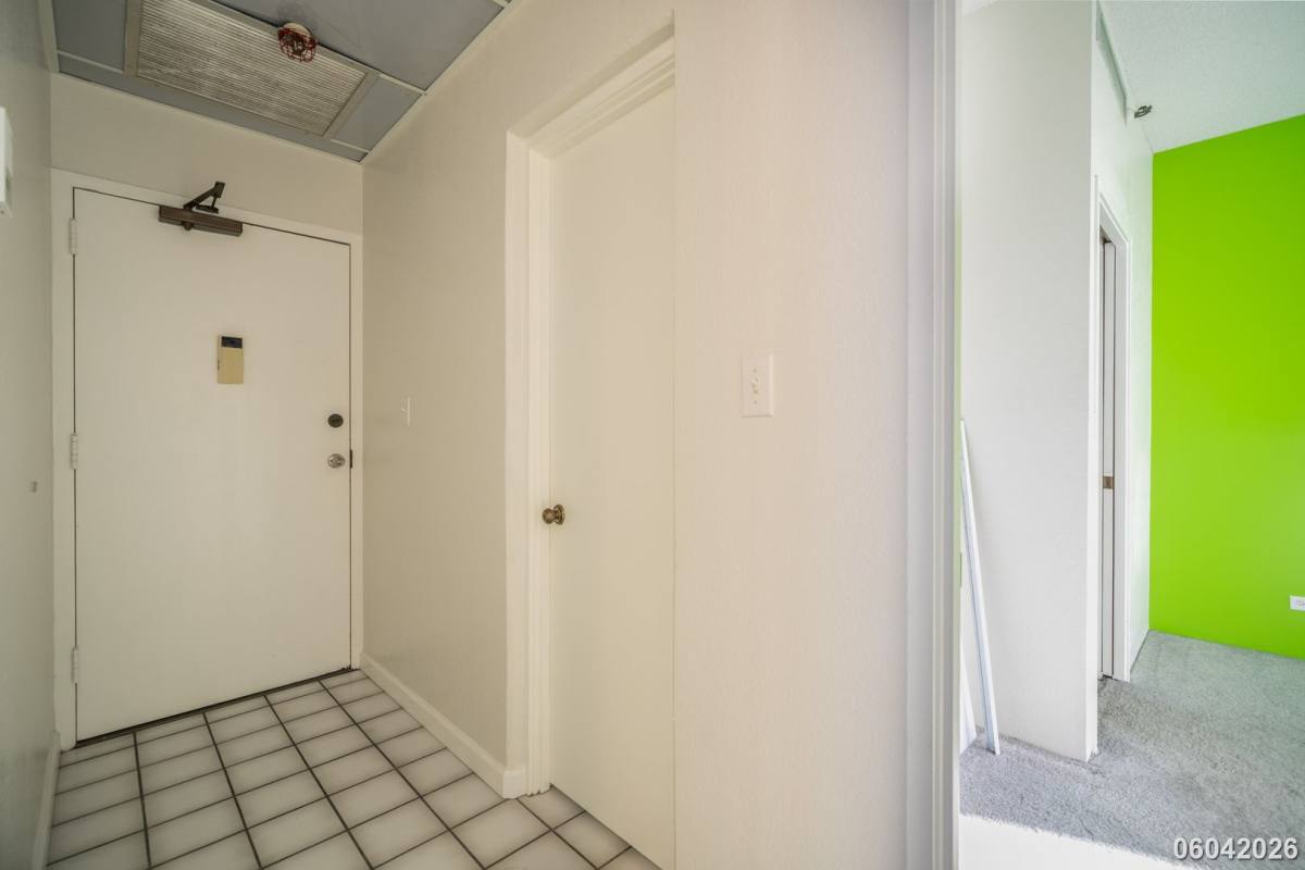 Condo for rent at 2499 Kapiolani Blvd, Honolulu, HI 96826