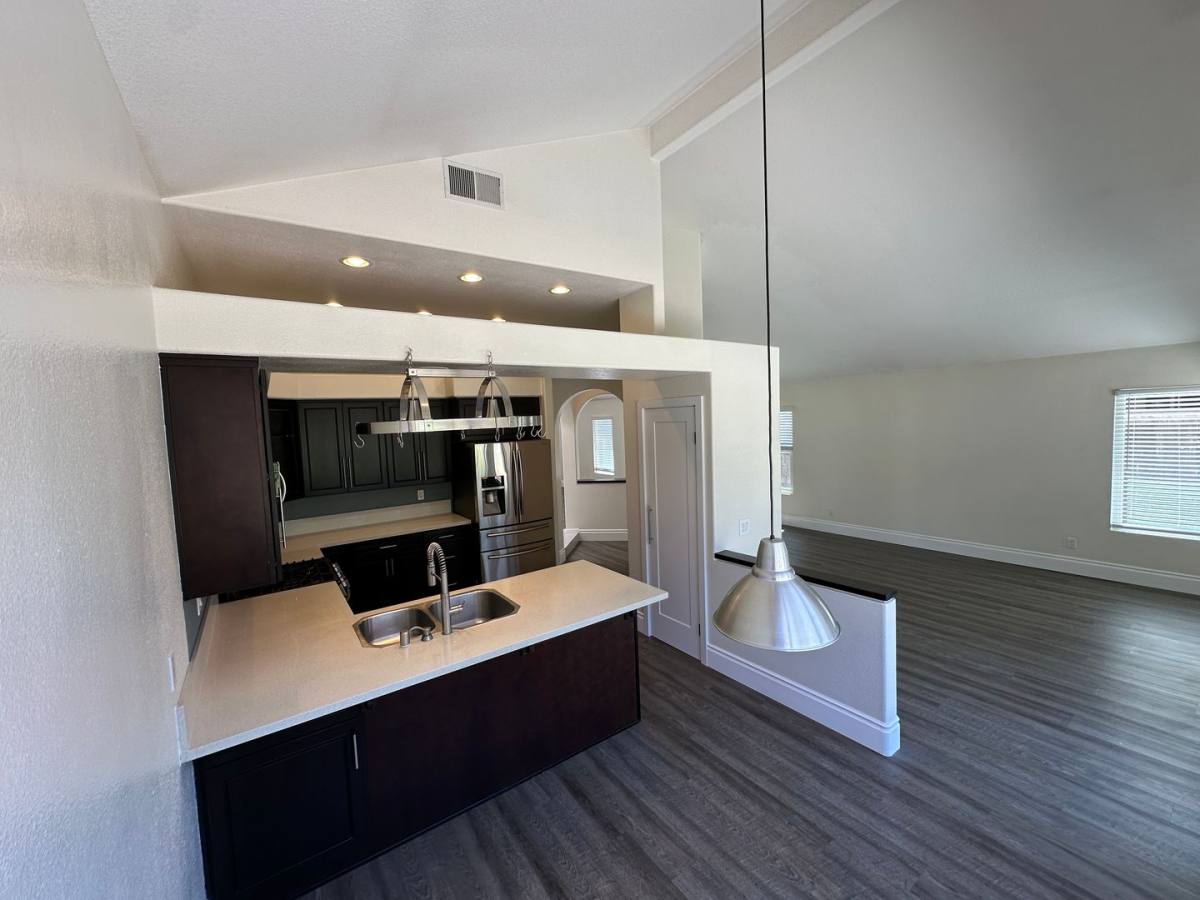House for rent at 4982 Wildwood Dr, Oceanside, CA 92057