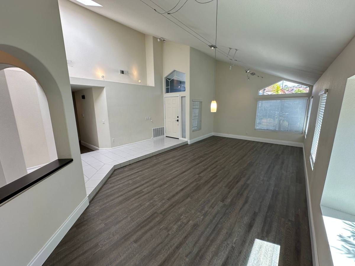 House for rent at 4982 Wildwood Dr, Oceanside, CA 92057