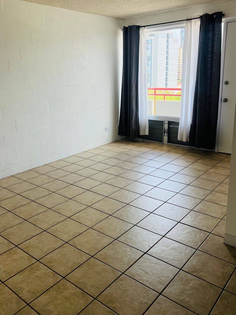 Condo for rent at 1670 Kalakaua Ave, Honolulu, HI 96826