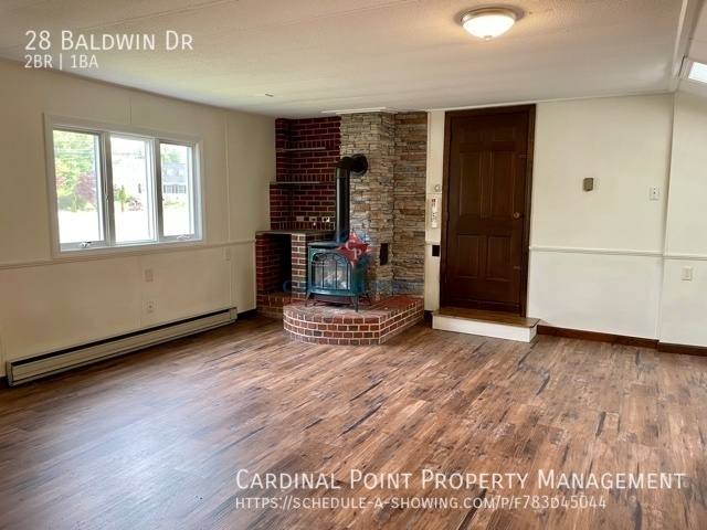 House for rent at 28 Baldwin Dr, Barrington, NH 03825