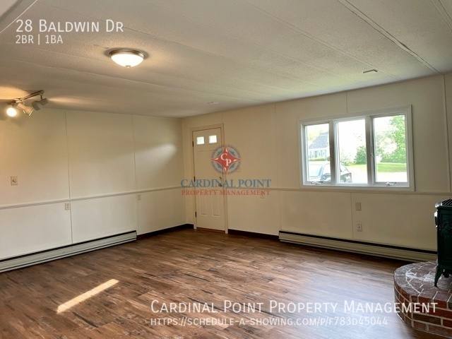 House for rent at 28 Baldwin Dr, Barrington, NH 03825
