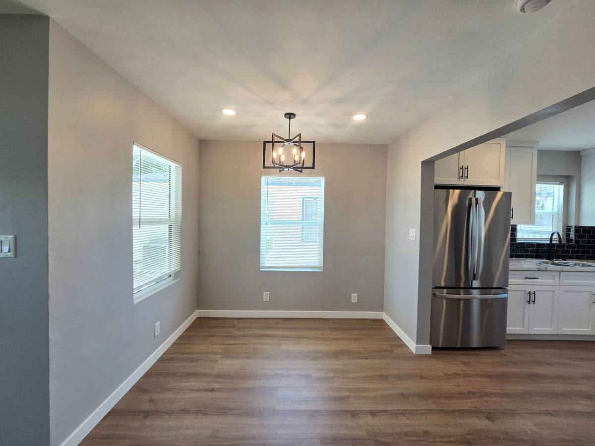 House for rent at 6327 California Ave, Long Beach, CA 90805