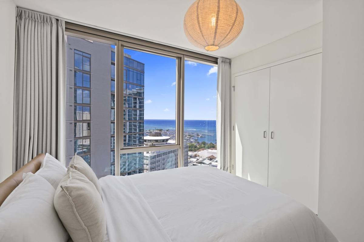 Apartment for rent at 1388 Kapiolani Blvd, Honolulu, HI 96814