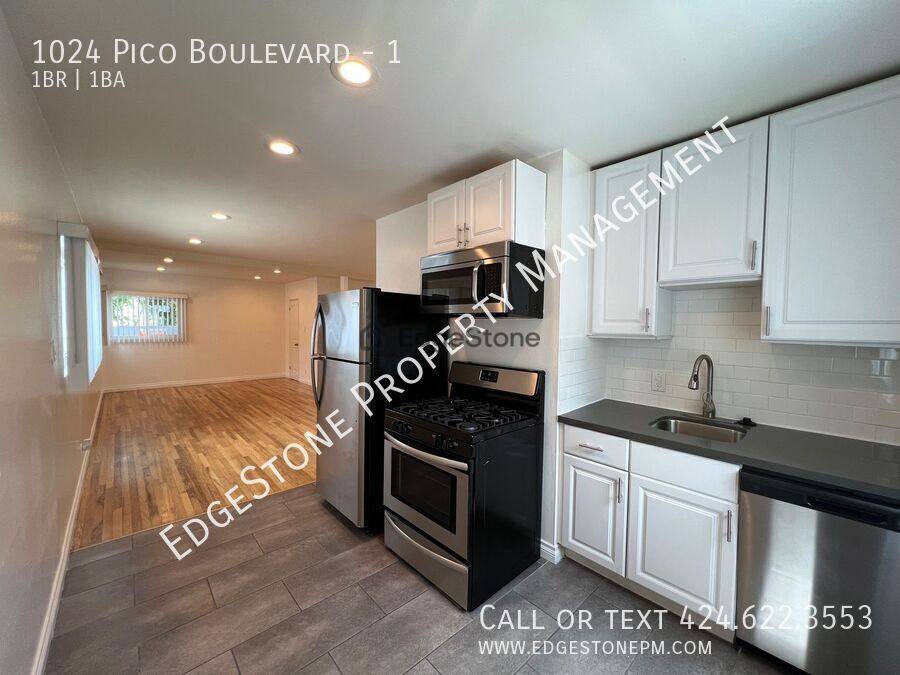 Apartment for rent at 1024 Pico Blvd #1, Santa Monica, CA 90405