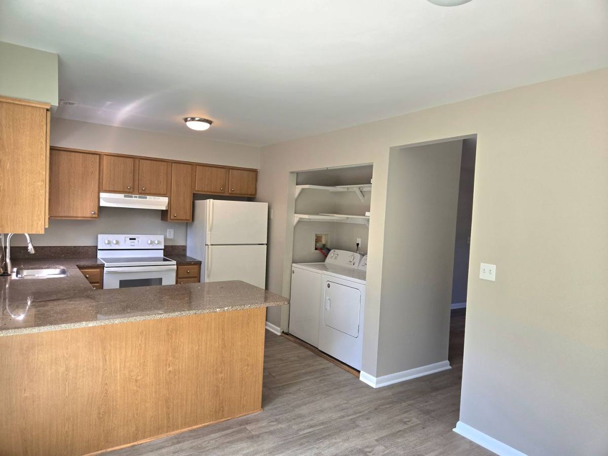Townhouse for rent at 1315 River Birch Run S, Chesapeake, VA 23320