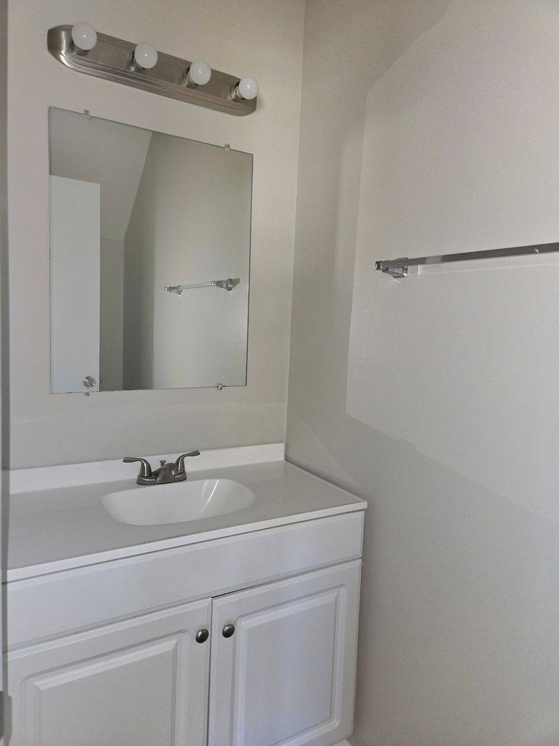 Townhouse for rent at 1315 River Birch Run S, Chesapeake, VA 23320