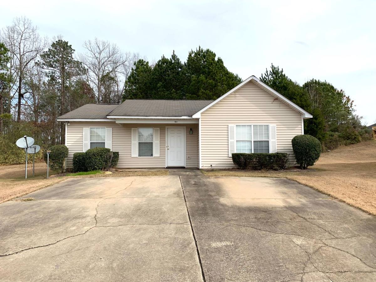 House for rent at 1951 Rock Ledge Court, Auburn, AL 36832