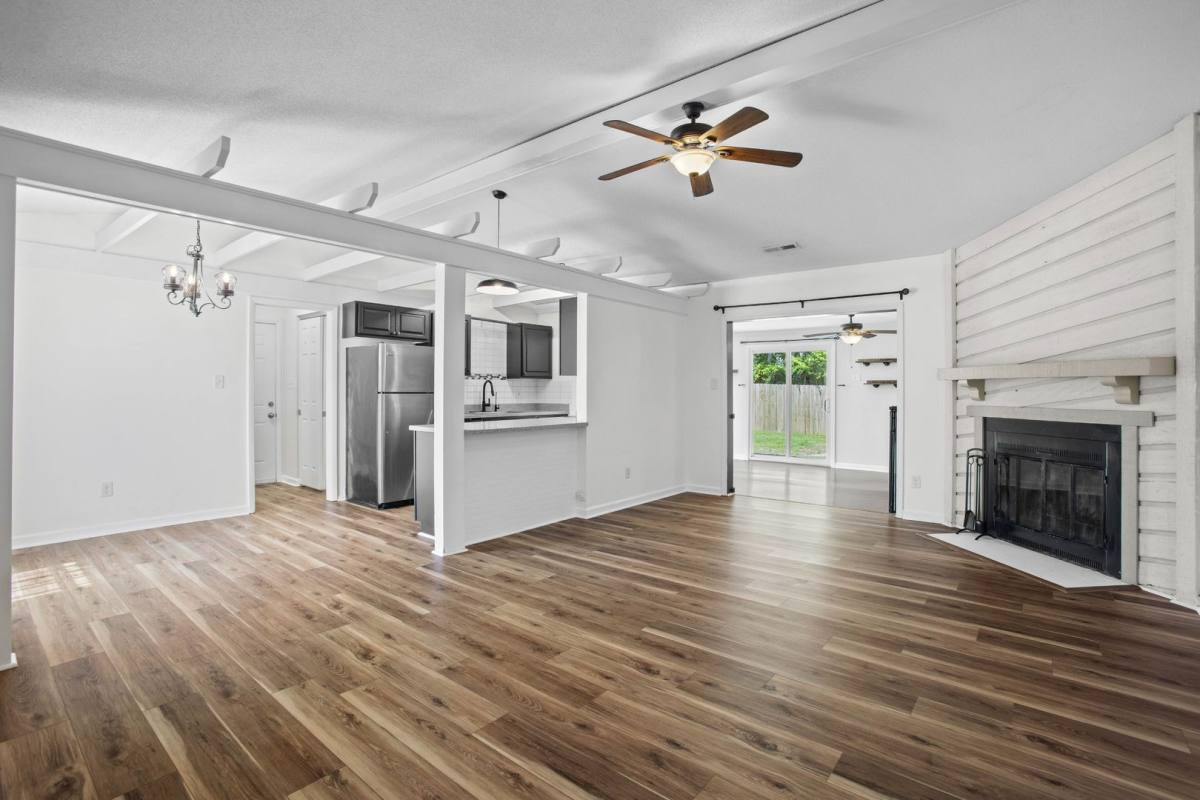 House for rent at 620 Shadowridge Rd, Jacksonville, NC 28546