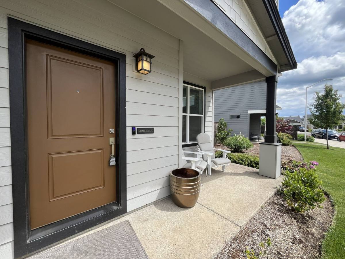 House for rent at 1066 S 29th Blvd, Cornelius, OR 97113
