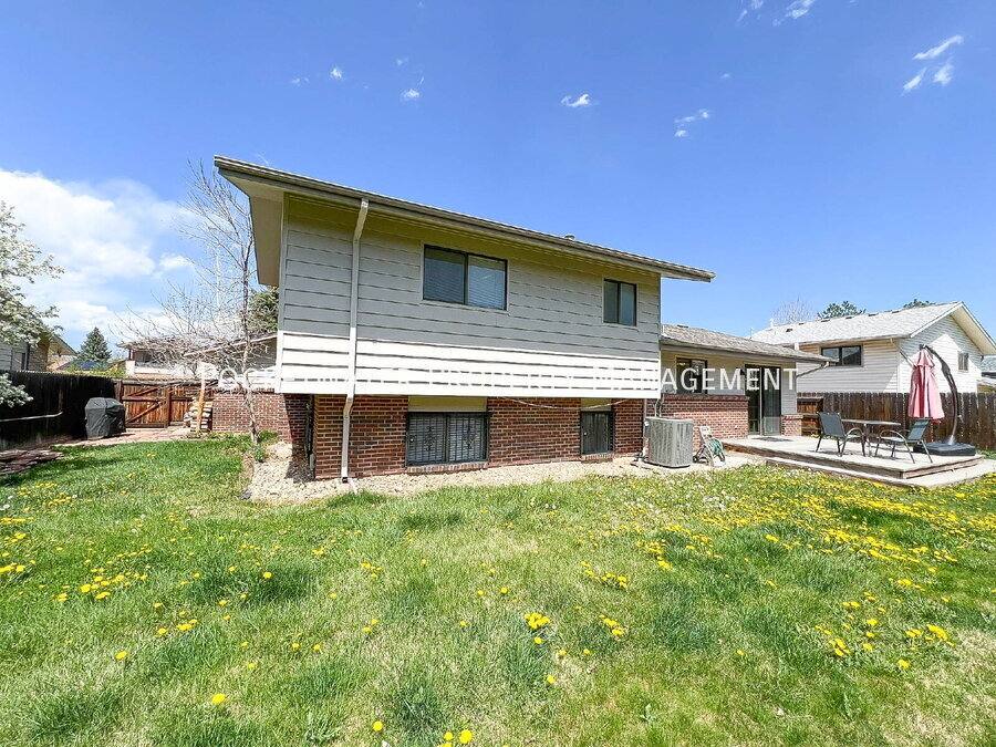 House for rent at 5452 Blackhawk Rd, Boulder, CO 80303