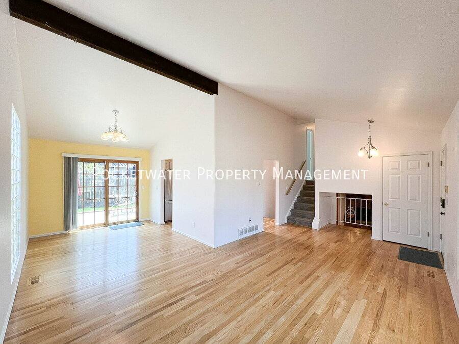 House for rent at 5452 Blackhawk Rd, Boulder, CO 80303