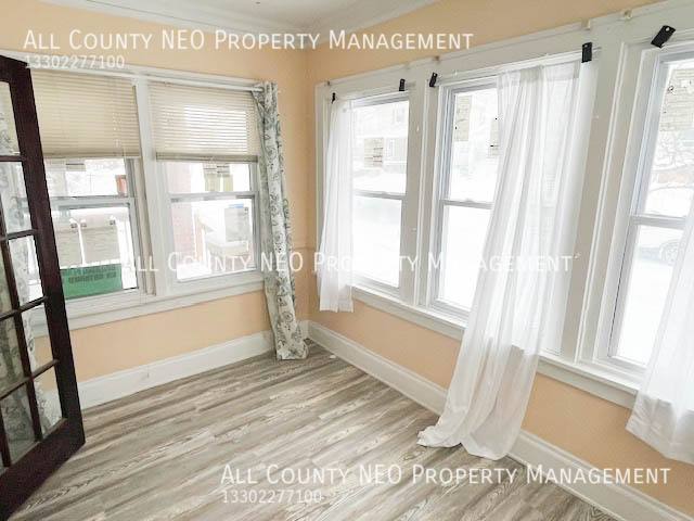 House for rent at 4928 E 84th St, Cleveland, OH 44125