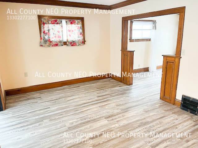 House for rent at 4928 E 84th St, Cleveland, OH 44125