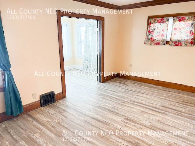 House for rent at 4928 E 84th St, Cleveland, OH 44125