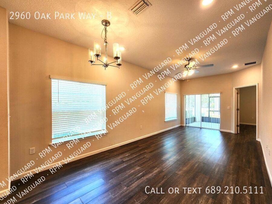 Townhouse for rent at 2960 Oak Park Way #B, Orlando, FL 32822