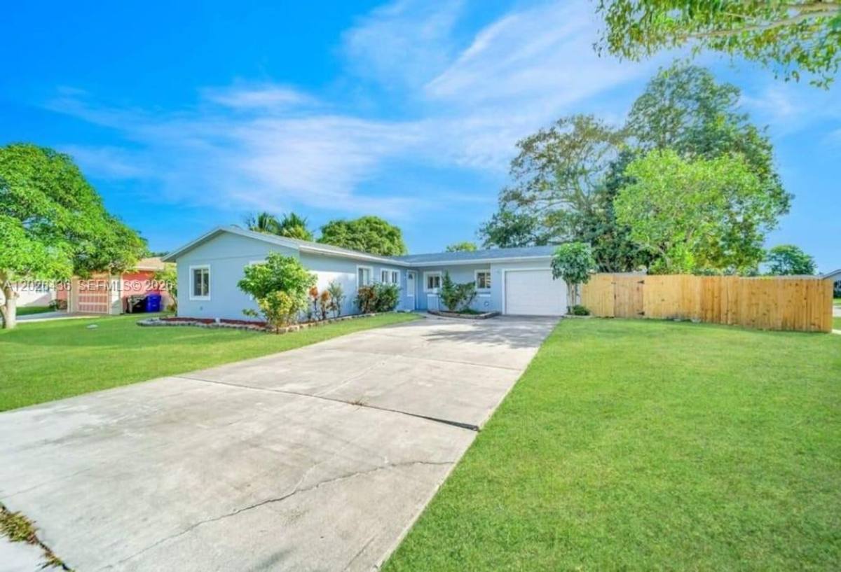 House for rent at 6812 Rio Pinar, Pompano Beach, FL 33068