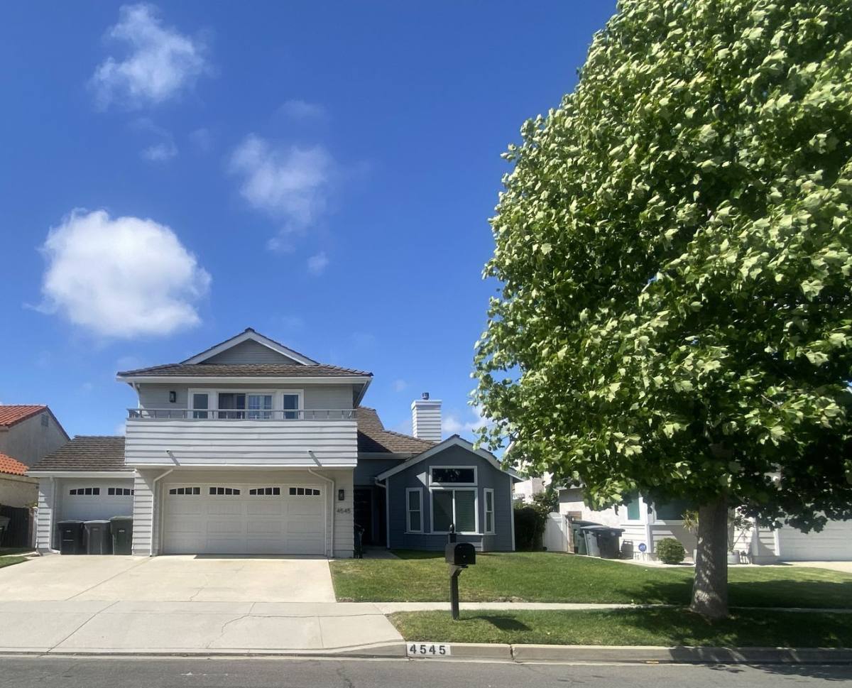 House for rent at 4545 Cathann St, Torrance, CA 90503