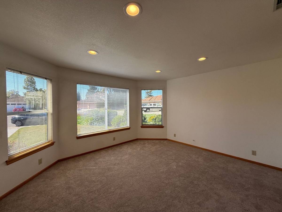 House for rent at 1470 Mercer Court, Santa Maria, CA 93455