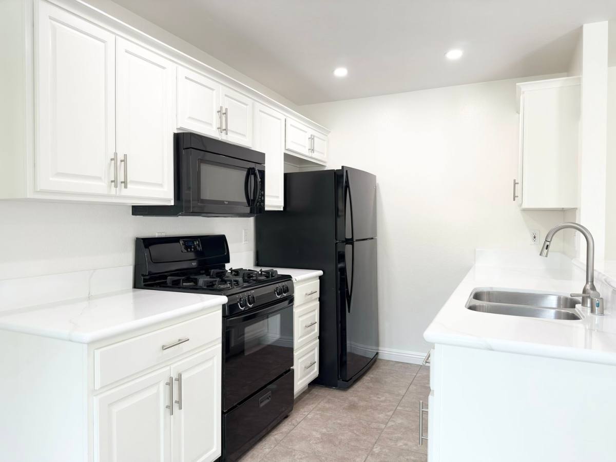 Apartment for rent at 1435 N Vulcan Ave, Encinitas, CA 92024
