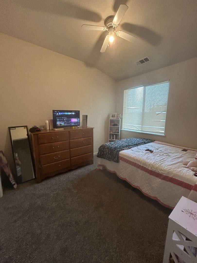 House for rent at 1793 Castle Way, Lemoore, CA 93245
