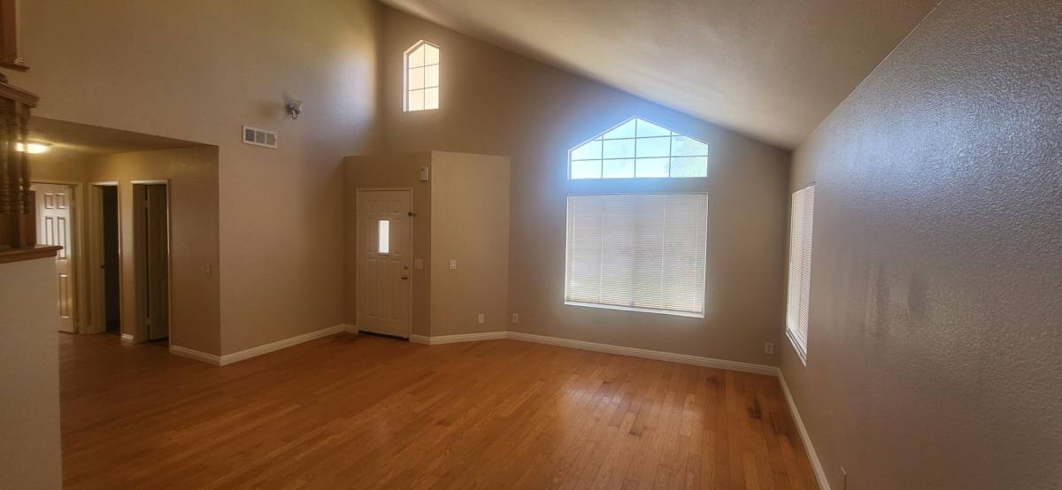 House for rent at 2057 Rosemary Court, Hemet, CA 92546