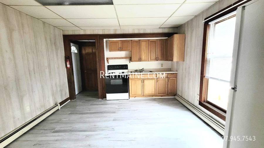 123 Union St #1, Brewer, ME 04412 - Apartment for Rent - Image 1