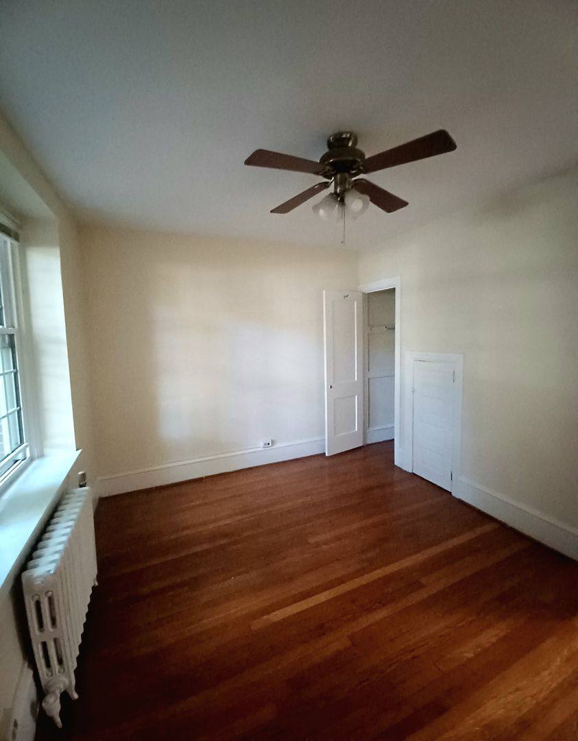 Apartment for rent at 2 Linden Ave #B200, Haddonfield, NJ 08033