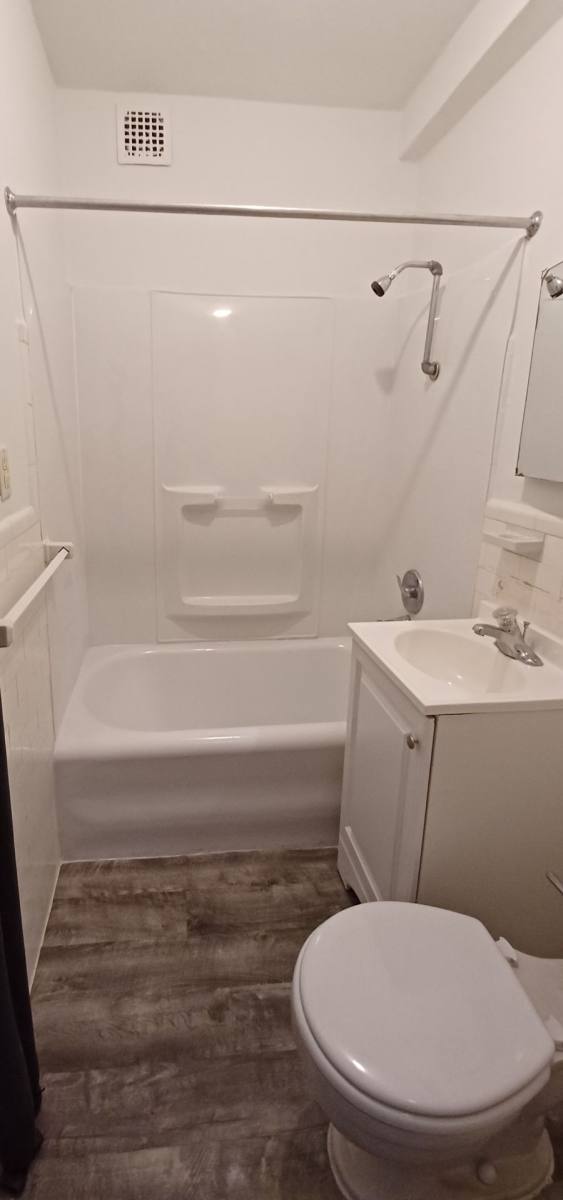 Apartment for rent at 2 Linden Ave #B200, Haddonfield, NJ 08033