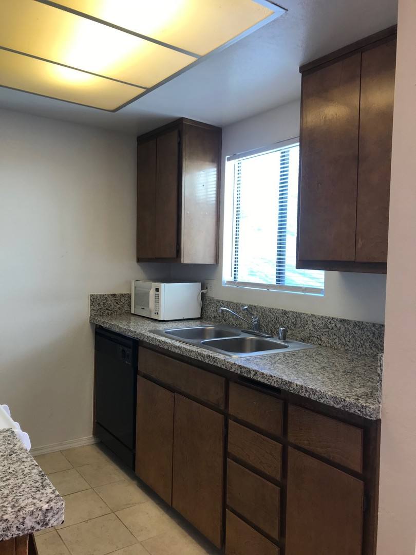 Condo for rent at 1186 E Lugonia Ave, Redlands, CA 92374