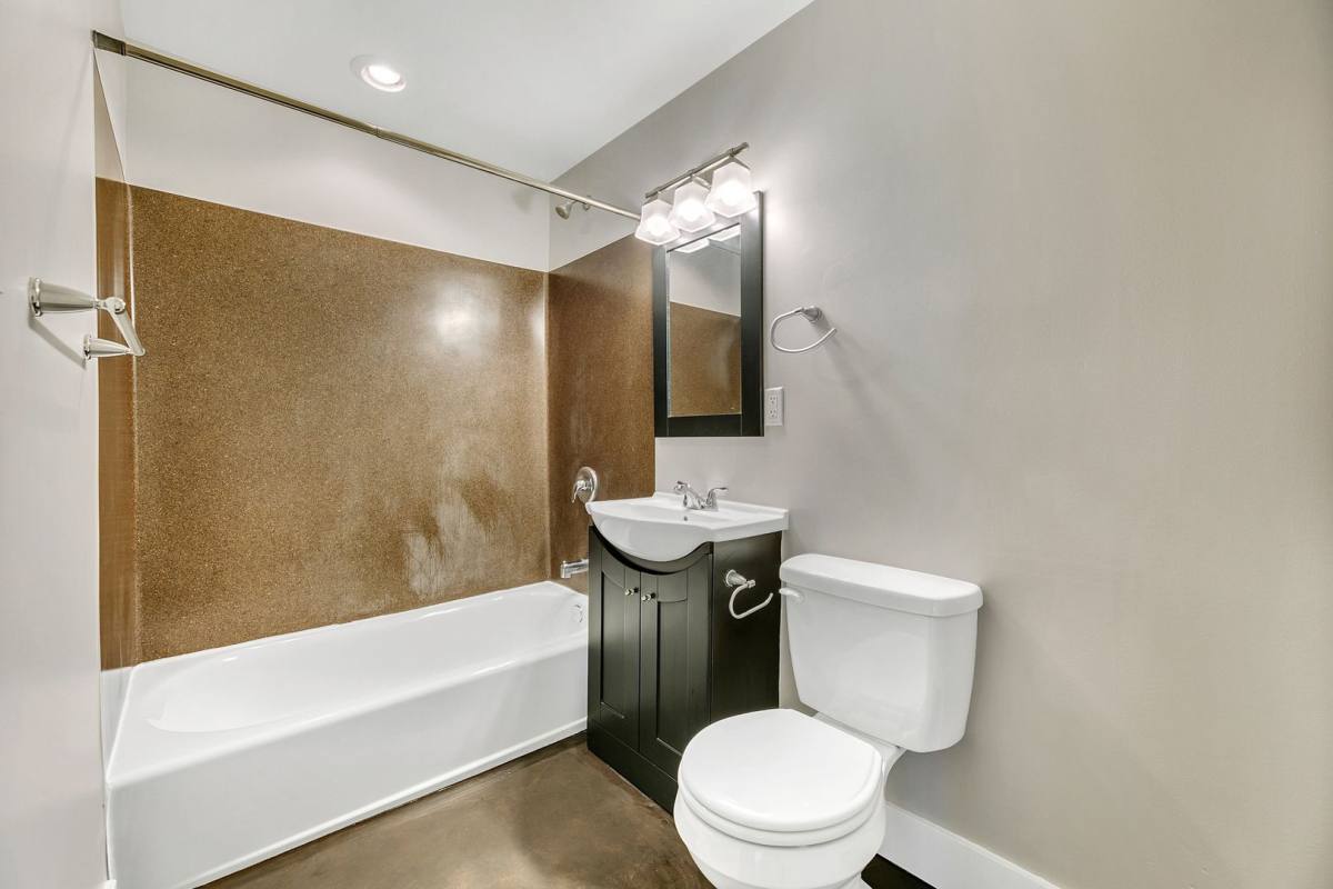 Apartment for rent at 805 26th Ave, Seattle, WA 98122