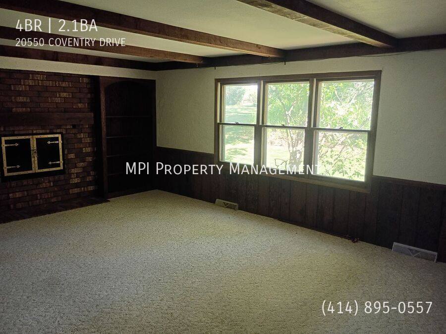 House for rent at 20550 Coventry Dr, Brookfield, WI 53045
