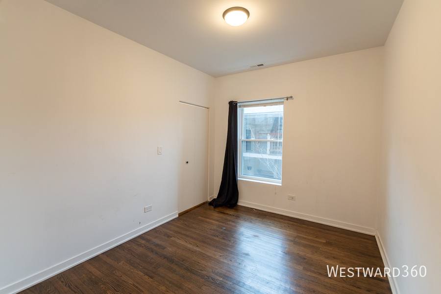 Apartment for rent at 1339 W Early Ave #3R, Chicago, IL 60660