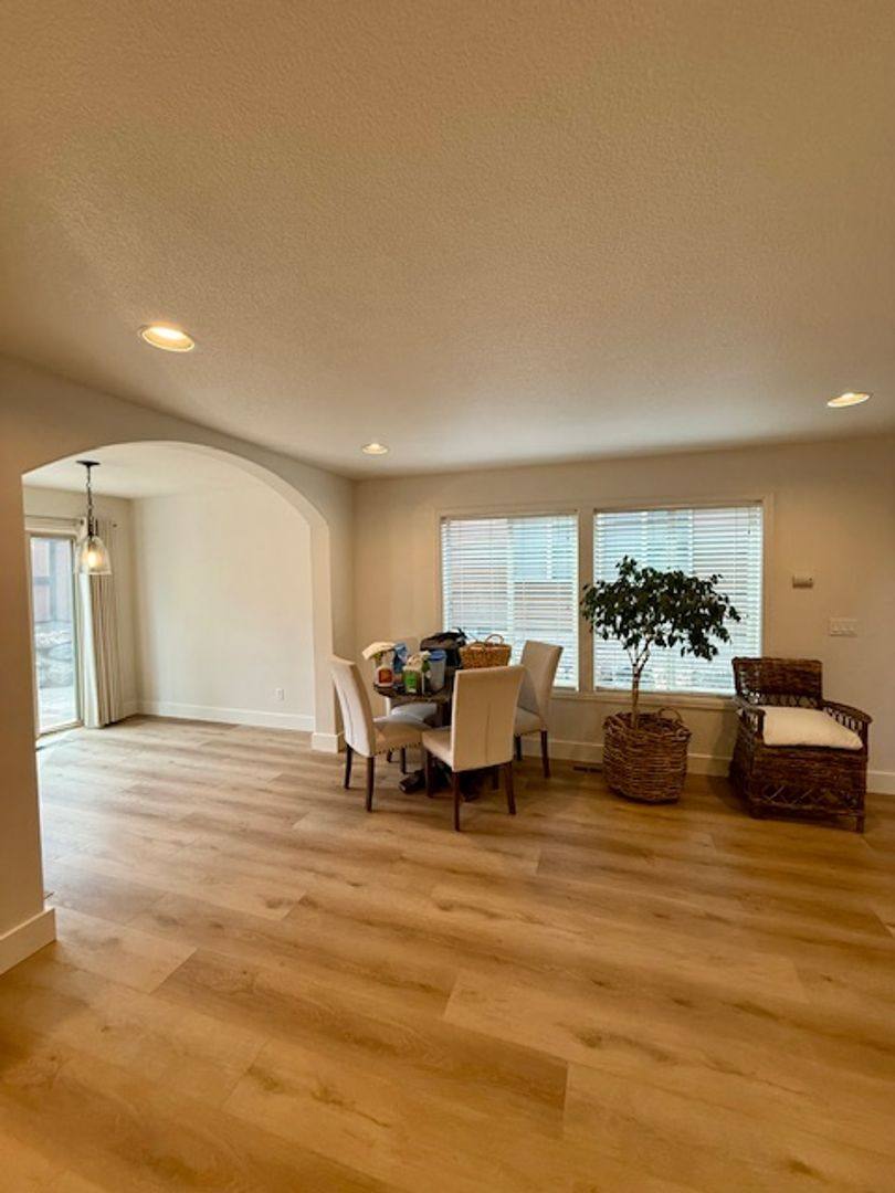 Townhouse for rent at 20278 Schaeffer Dr, Bend, OR 97703