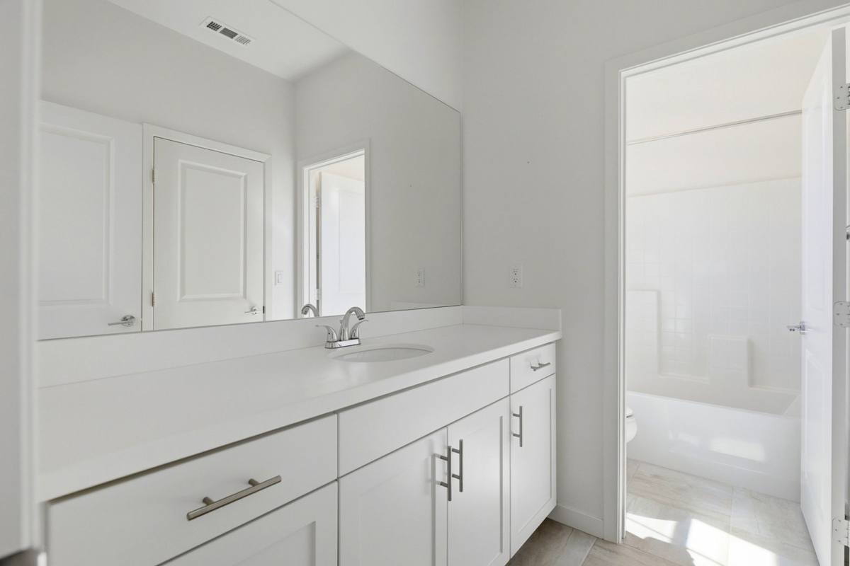 Townhouse for rent at 35861 Breckyn Lane, Murrieta, CA 92562